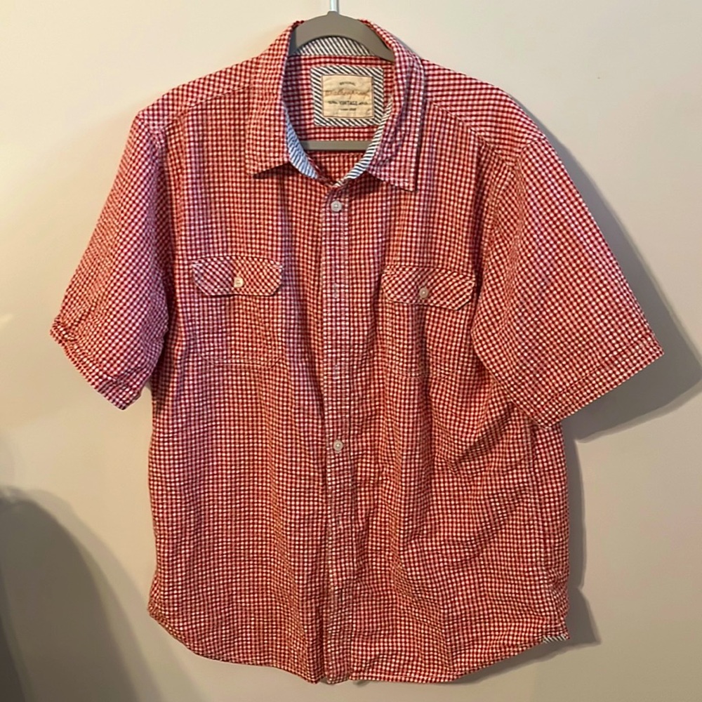 Men’s button shirt